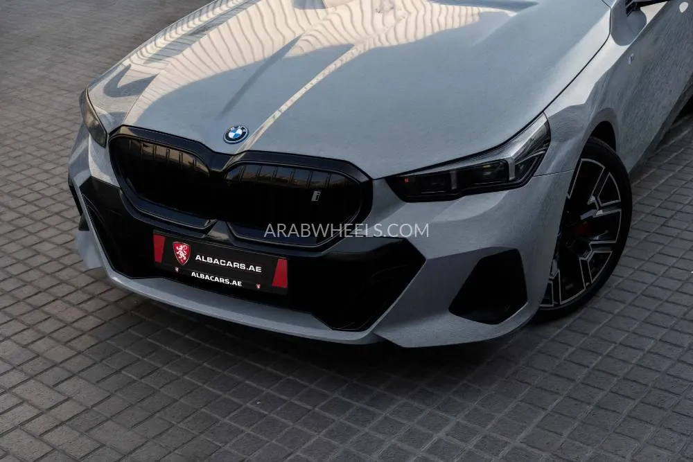 BMW i5 2024 for Sale in Dubai Image-7