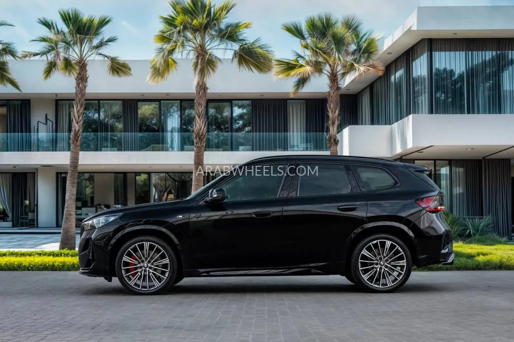 BMW X1 2024 for Sale in Dubai Image-2