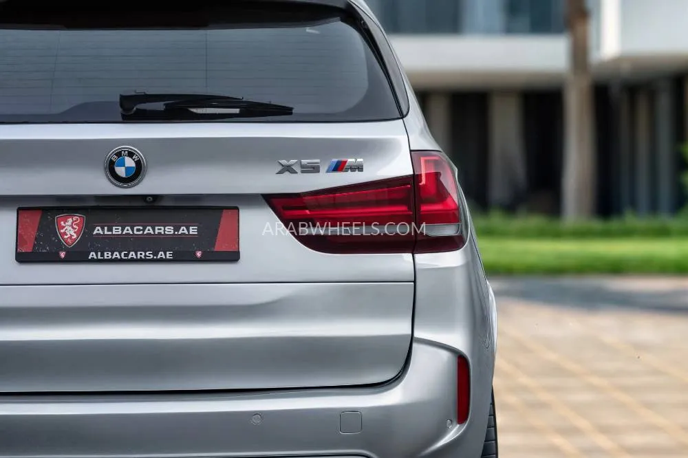BMW X5 2018 for Sale in Dubai Image-6