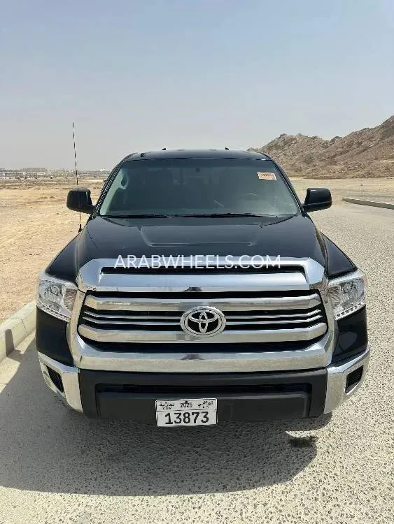Toyota Tundra 2016 for Sale in Al Ain Image-2