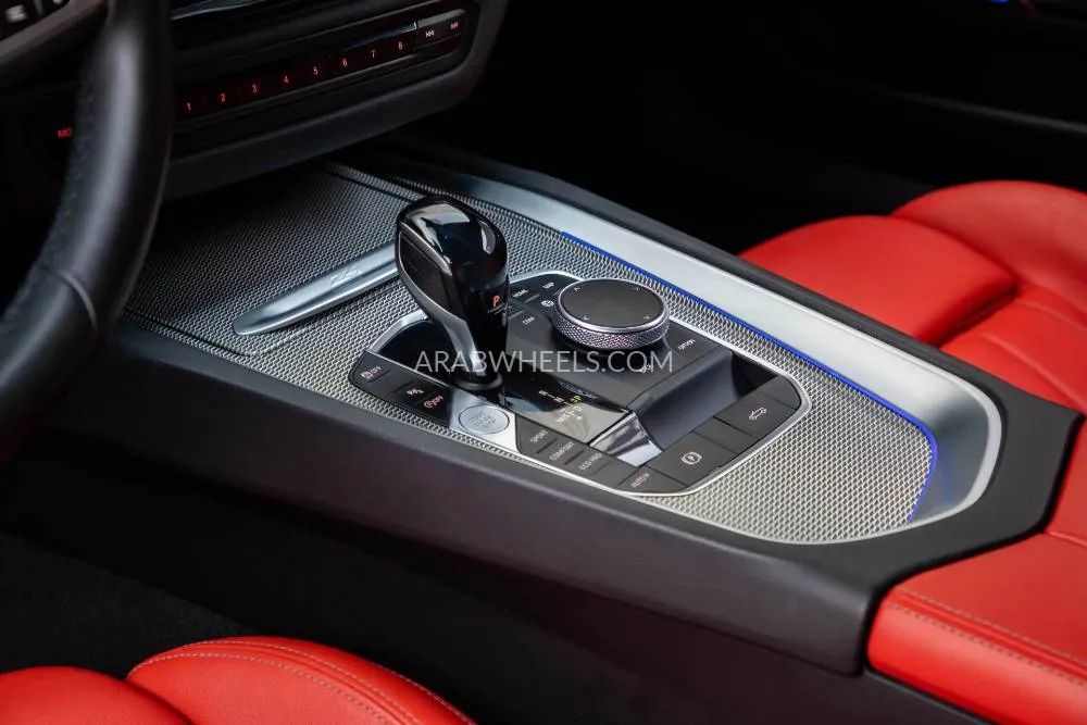 BMW Z4 2019 for Sale in Dubai Image-9