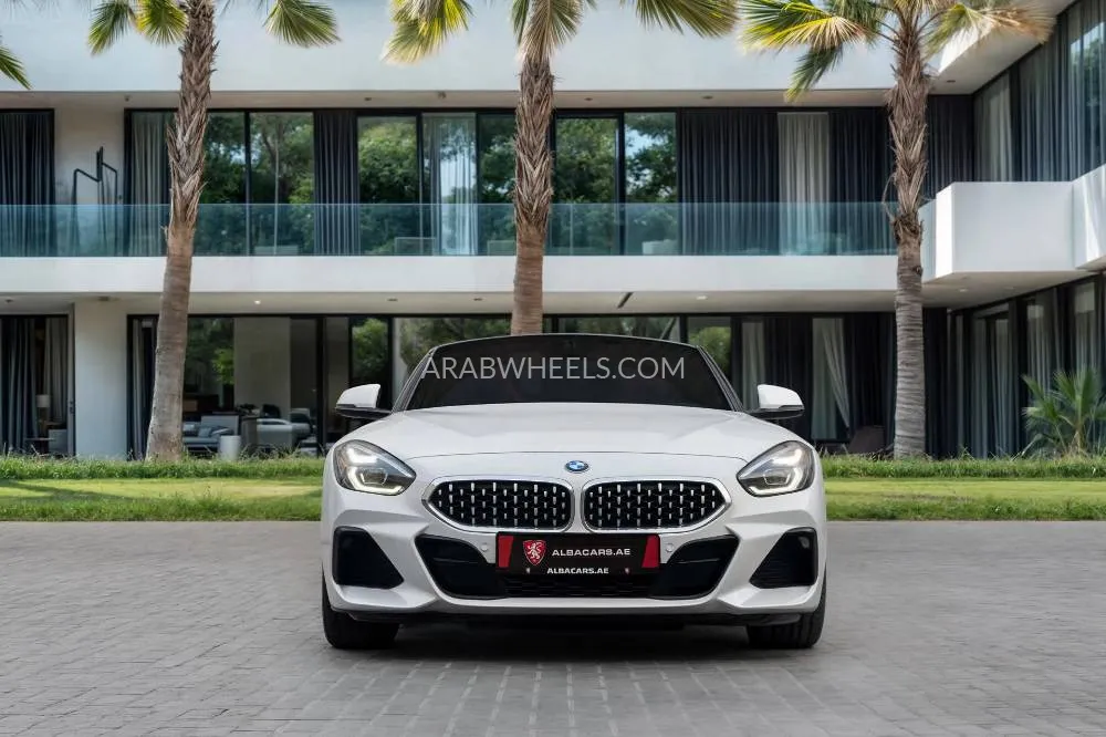 BMW Z4 2021 for Sale in Dubai Image-4