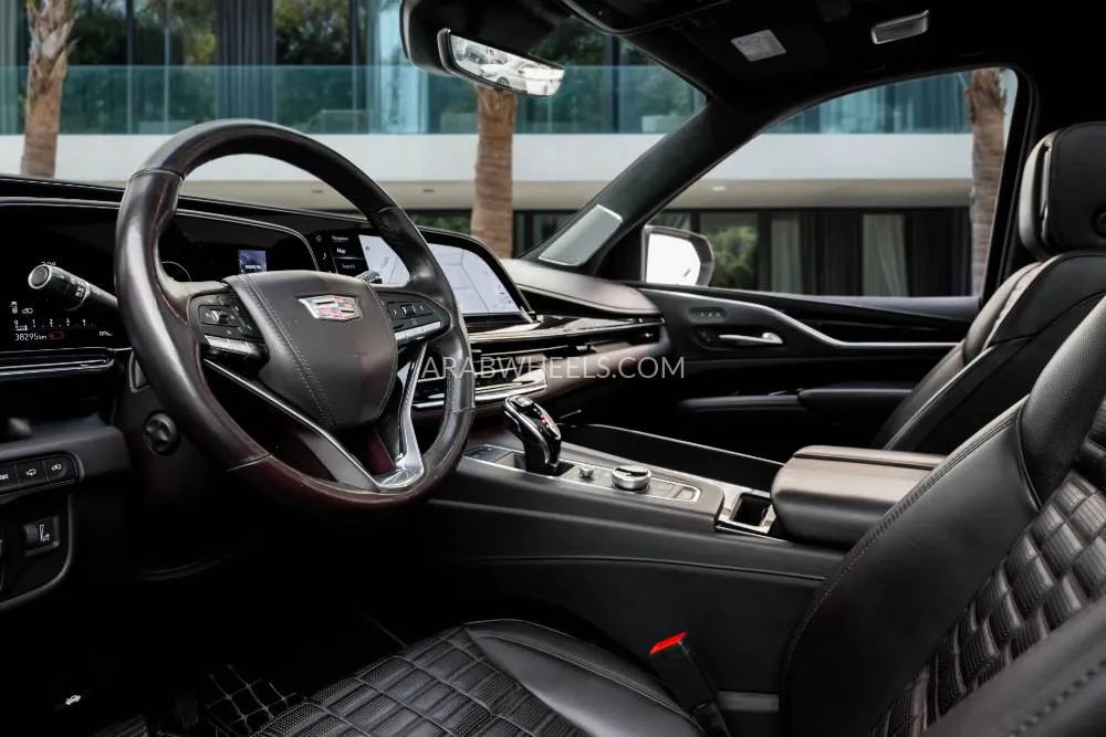 Cadillac Escalade 2022 for Sale in Dubai Image-9