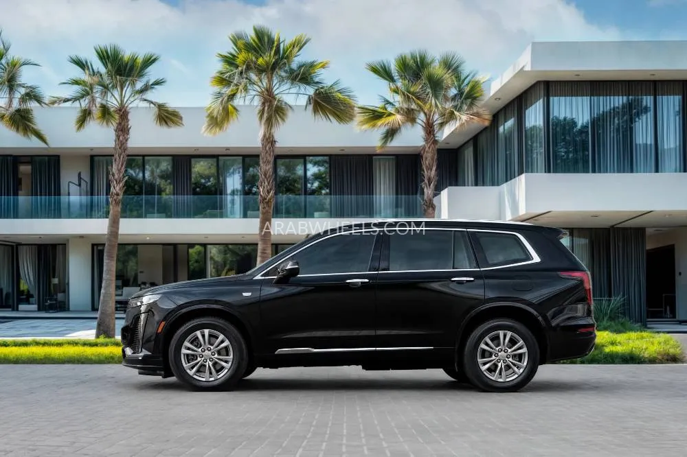 Cadillac XT6 2023 for Sale in Dubai Image-19