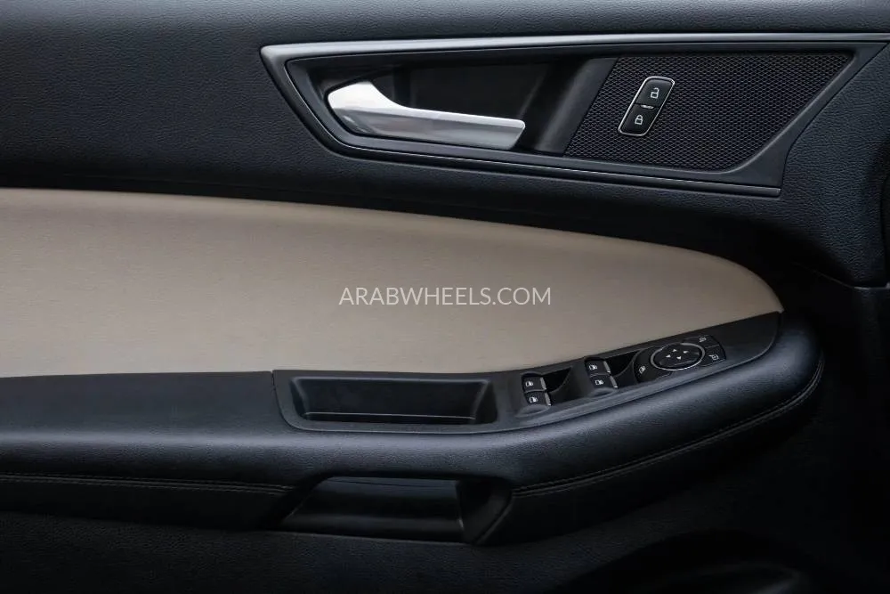 Ford Edge 2022 for Sale in Dubai Image-12