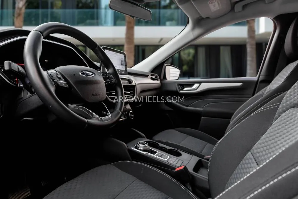 Ford Escape 2022 for Sale in Dubai Image-9