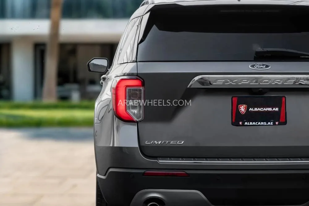 Ford Explorer 2021 for Sale in Dubai Image-6