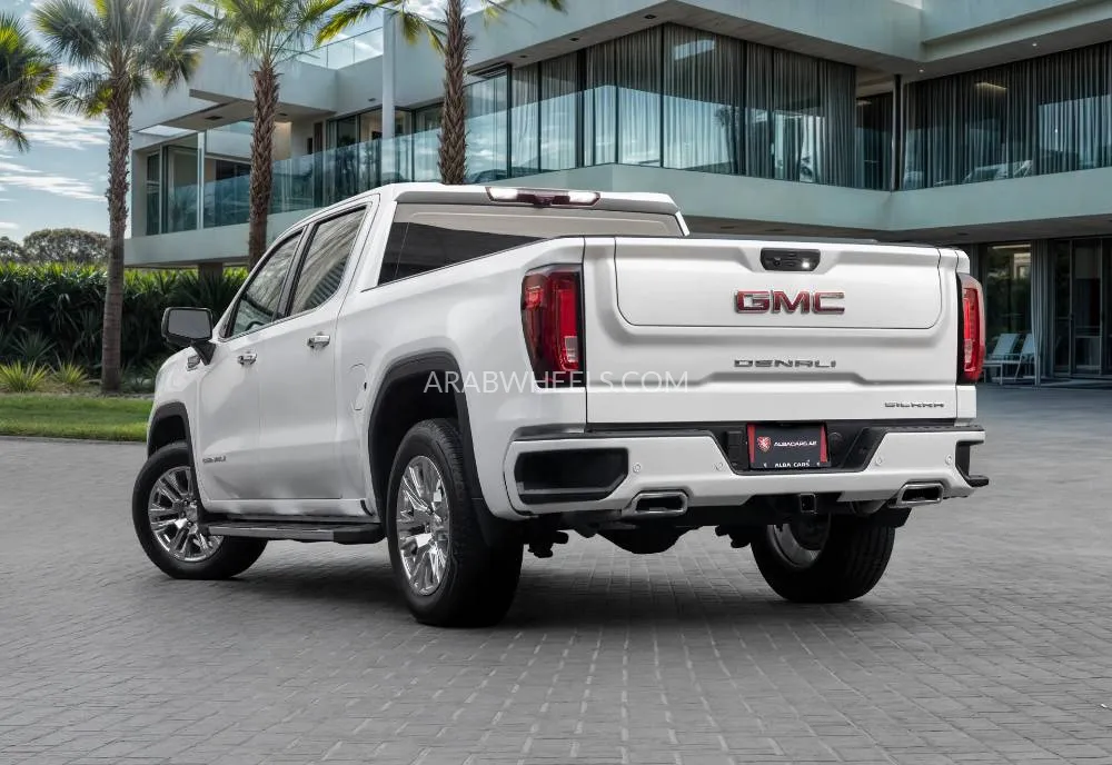GMC Sierra 2025 for Sale in Dubai Image-18