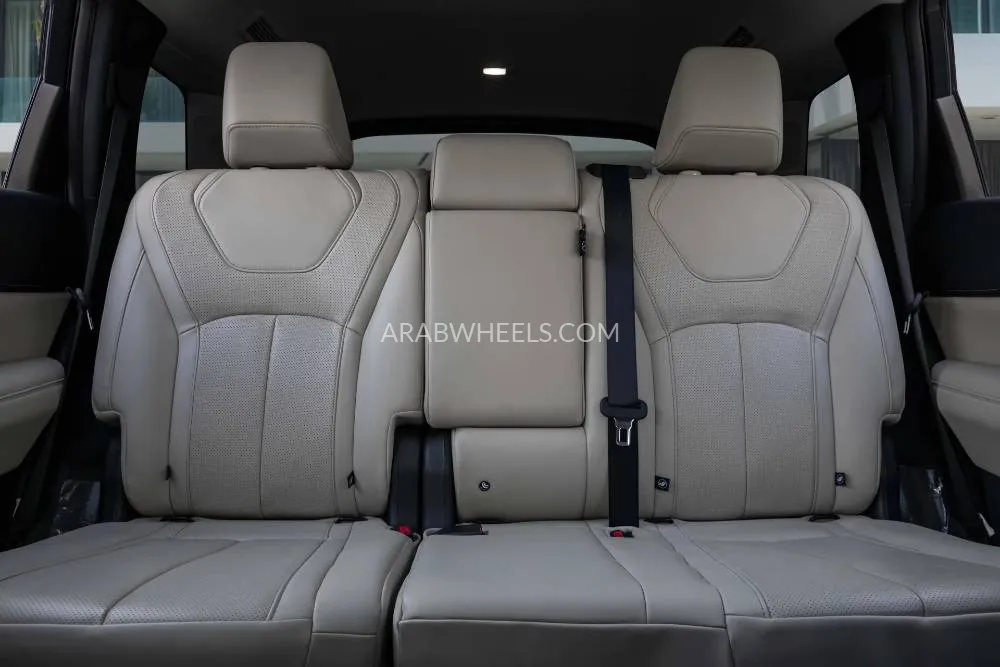Infiniti QX60 2024 for Sale in Dubai Image-12