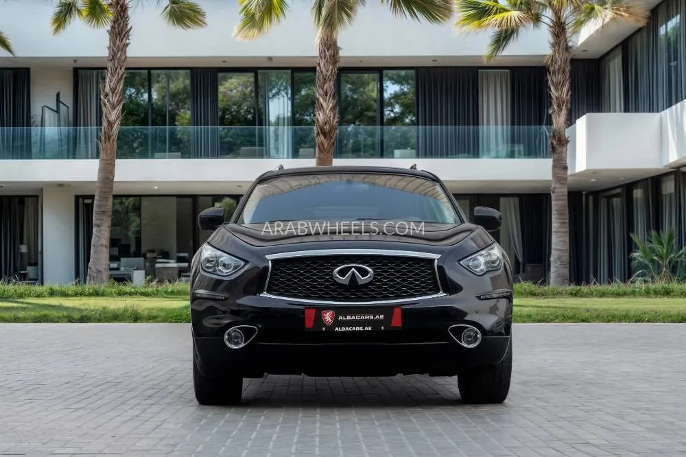 Infiniti QX70 2019 for Sale in Dubai Image-4