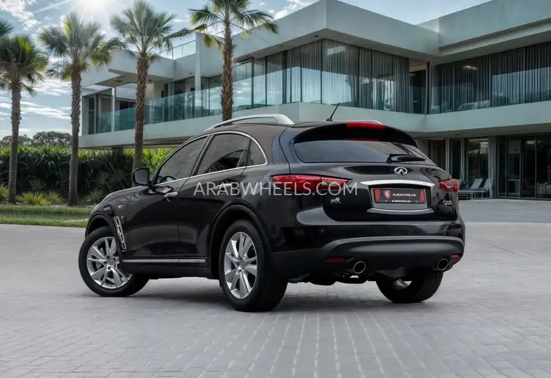 Infiniti QX70 2019 for Sale in Dubai Image-24