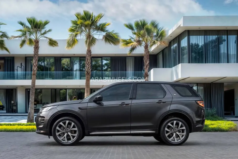 Land Rover Discovery Sport 2025 for Sale in Dubai Image-2