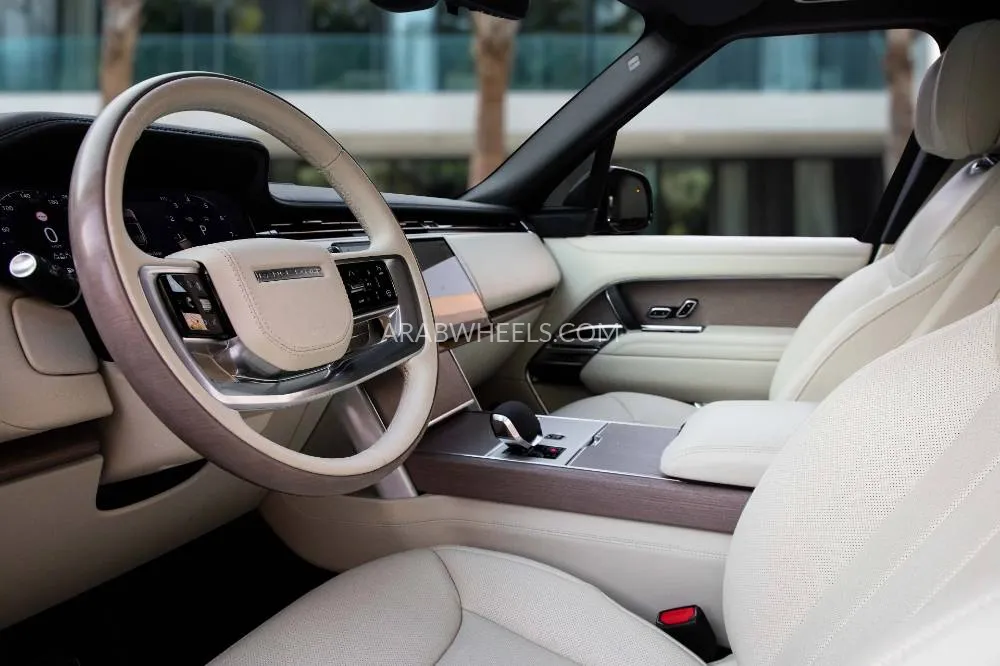 Land Rover Range Rover 2024 for Sale in Dubai Image-9