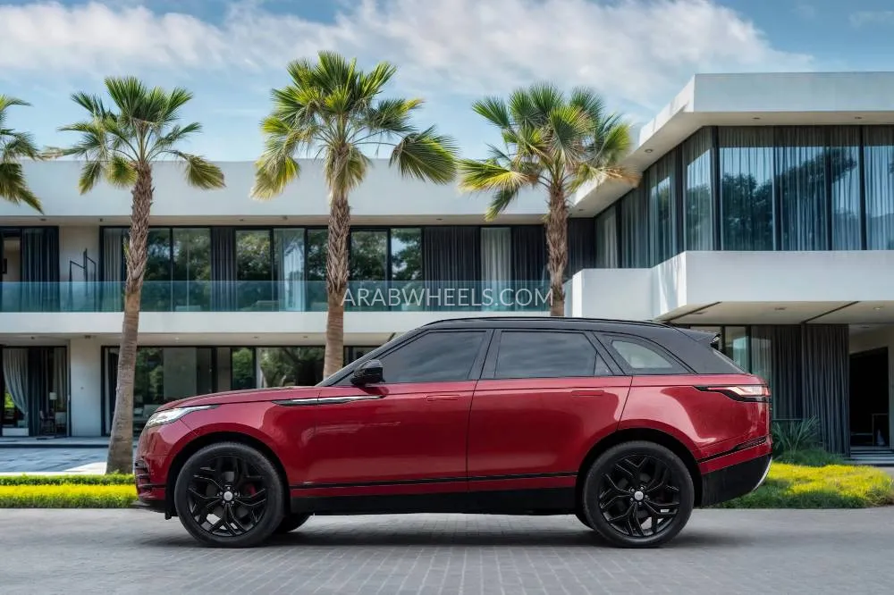 Land Rover Range Rover Velar 2019 for Sale in Dubai Image-2