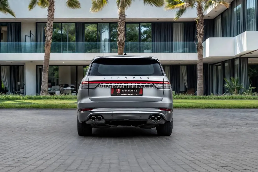 Lincoln Aviator 2023 for Sale in Dubai Image-23