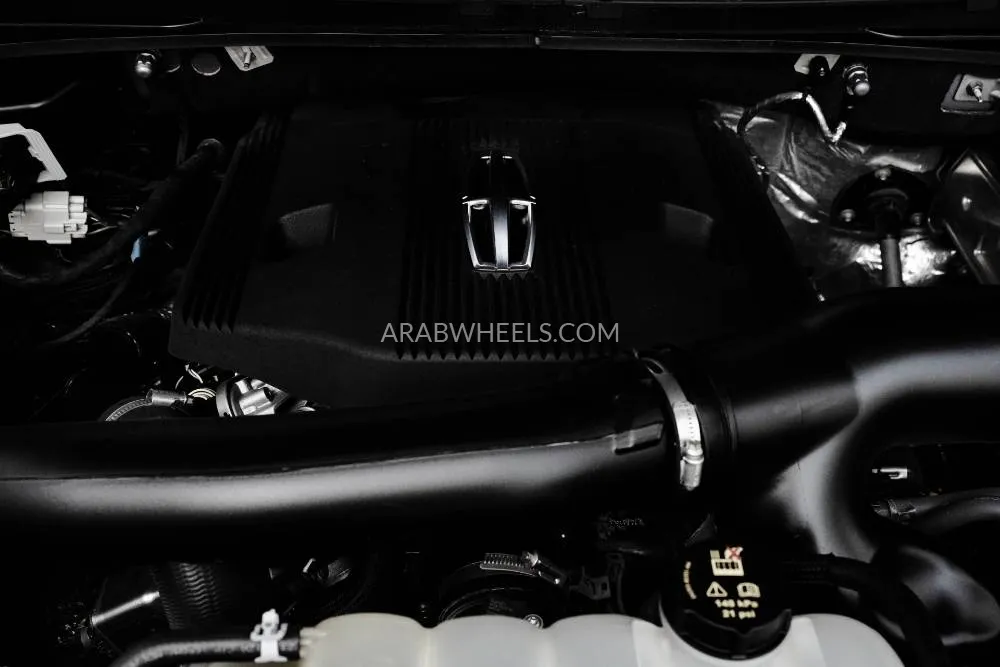 Lincoln Navigator 2023 for Sale in Dubai Image-16