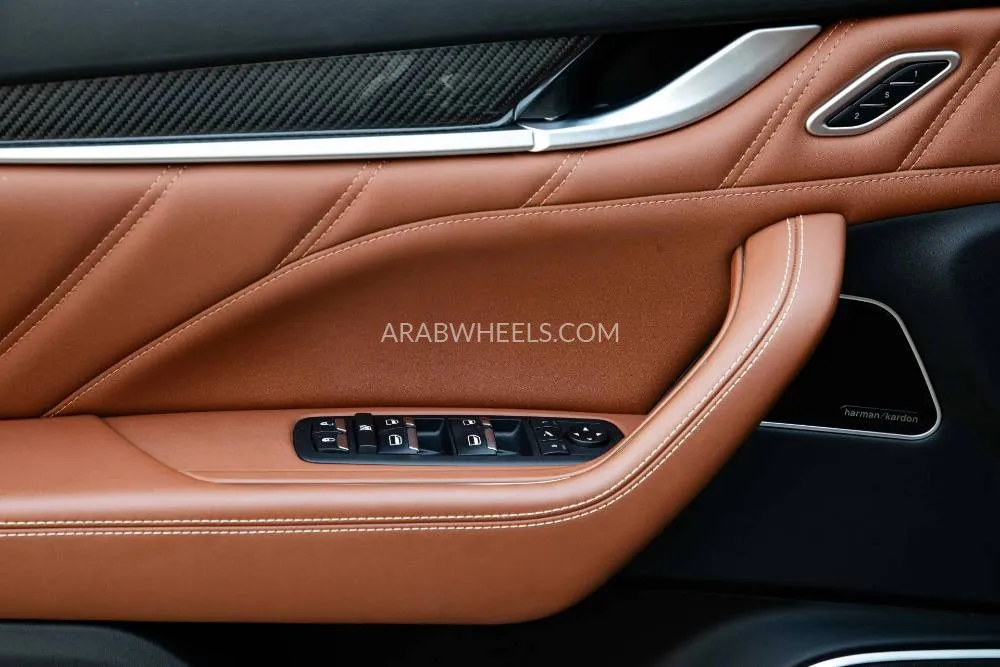 Maserati Levante 2022 for Sale in Dubai Image-12