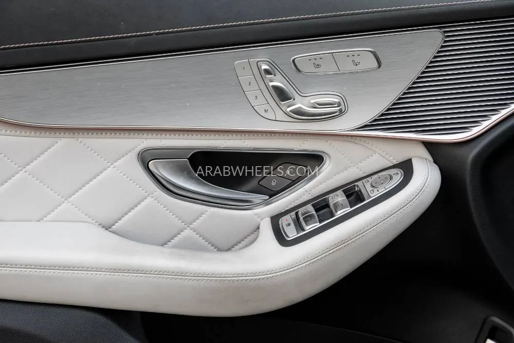 Mercedes Benz EQC 2021 for Sale in Dubai Image-13