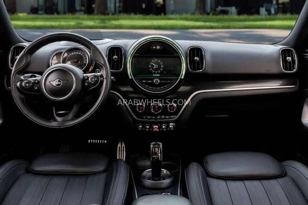 Mini Countryman 2020 for Sale in Dubai Image-8