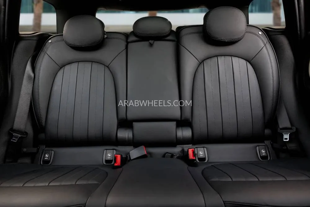 Mini Countryman 2020 for Sale in Dubai Image-11