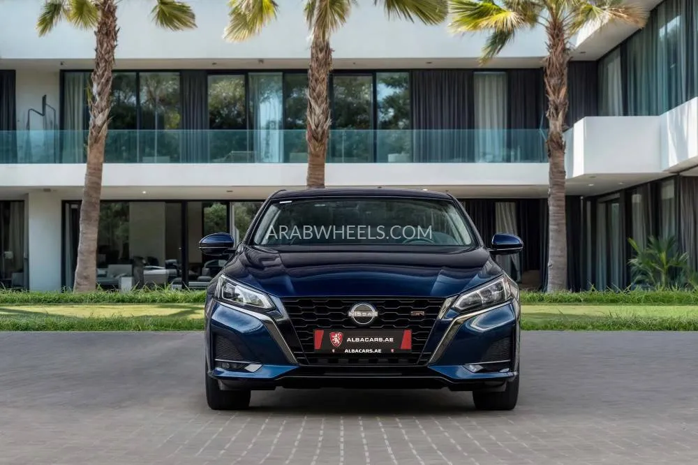 Nissan Altima 2024 for Sale in Dubai Image-4