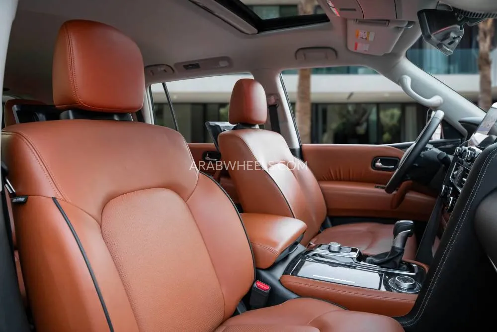 Nissan Patrol 2024 for Sale in Dubai Image-11