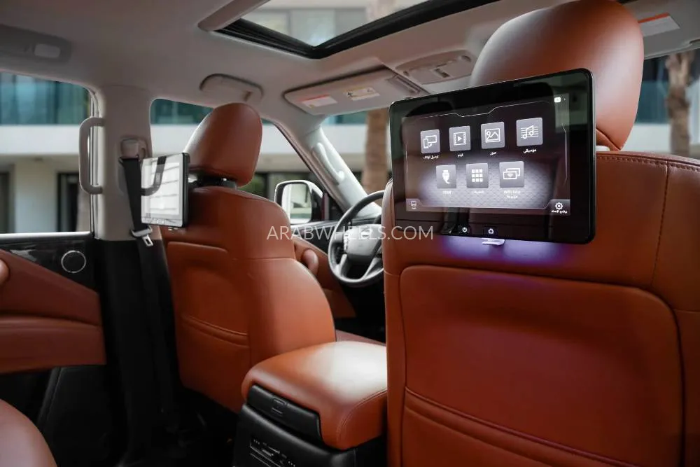 Nissan Patrol 2024 for Sale in Dubai Image-12
