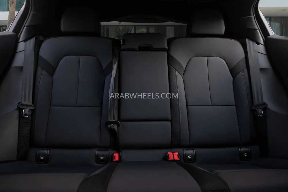 Polestar 2 2023 for Sale in Dubai Image-11