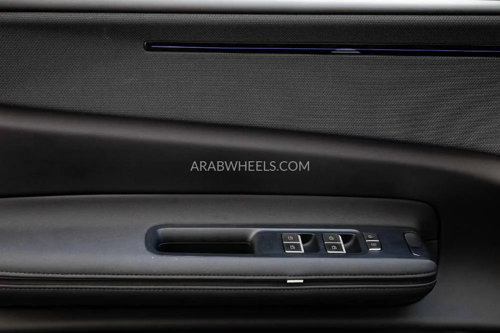 Polestar 4 2025 for Sale in Dubai Image-15