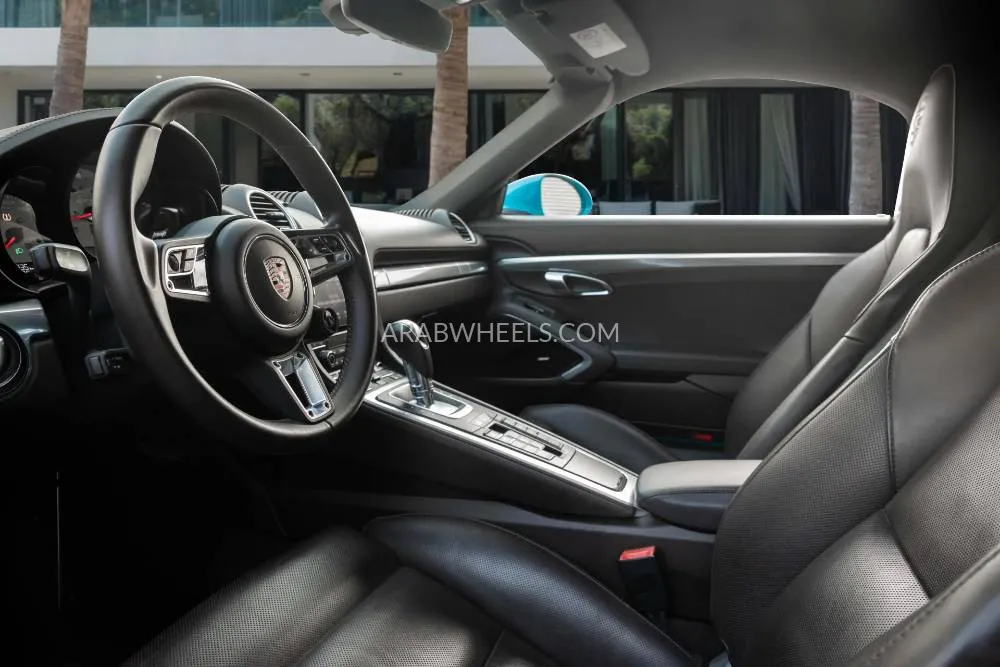 Porsche Boxster 2019 for Sale in Dubai Image-8