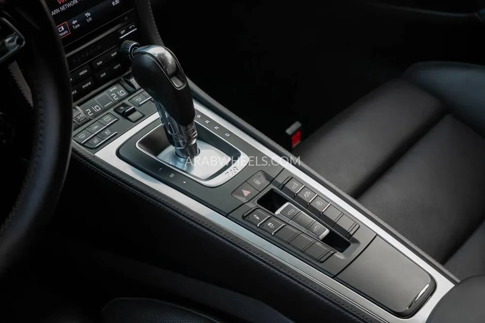 Porsche Boxster 2019 for Sale in Dubai Image-10