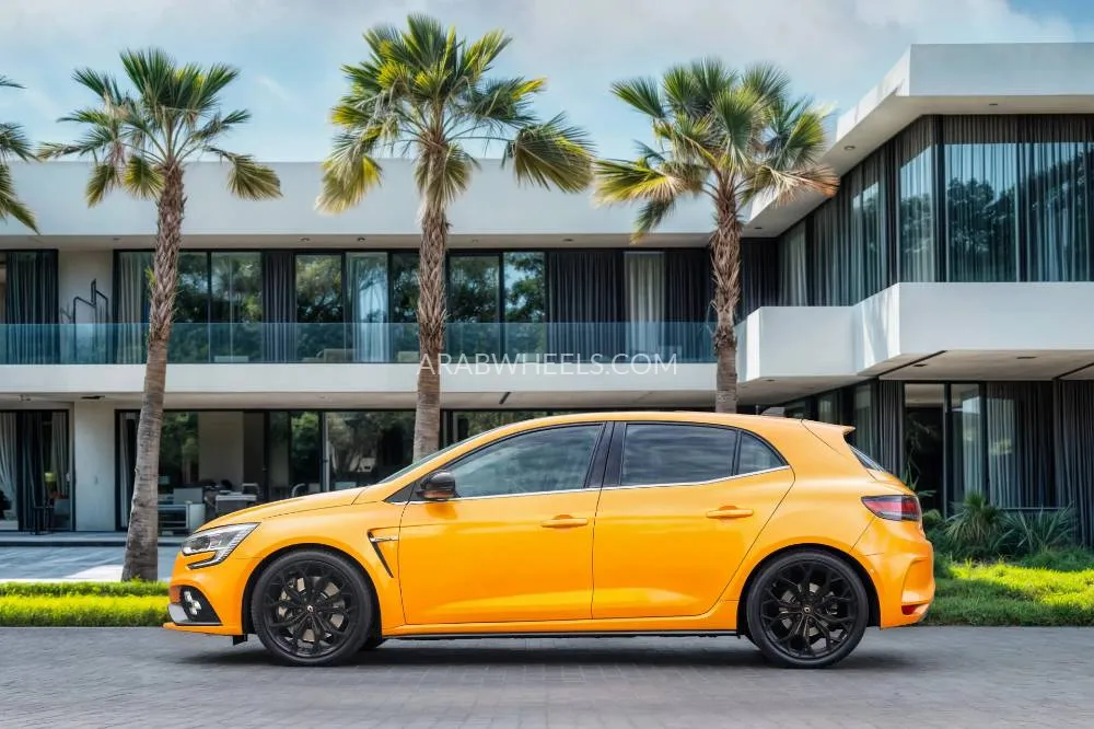 Renault Megane 2023 for Sale in Dubai Image-2