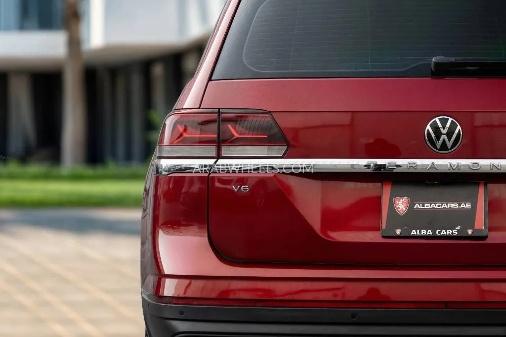 Volkswagen Teramont 2021 for Sale in Dubai Image-6