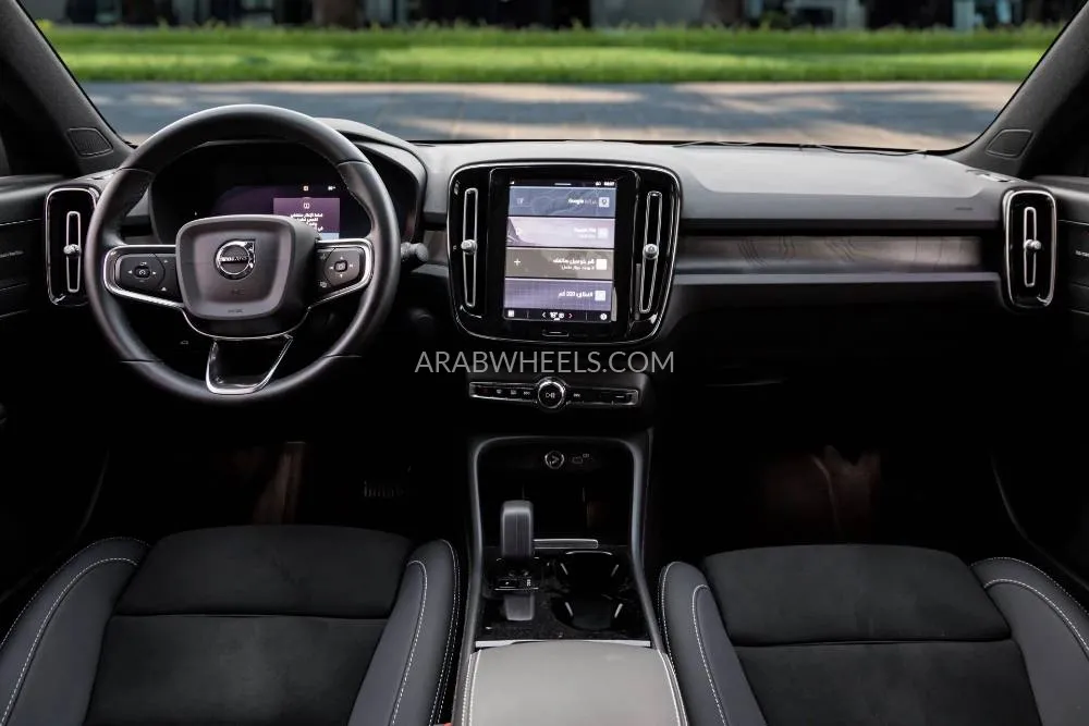 Volvo C40 2023 for Sale in Dubai Image-7