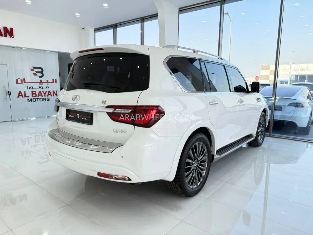 Infiniti QX80 2022 for Sale in Abu Dhabi Image-6