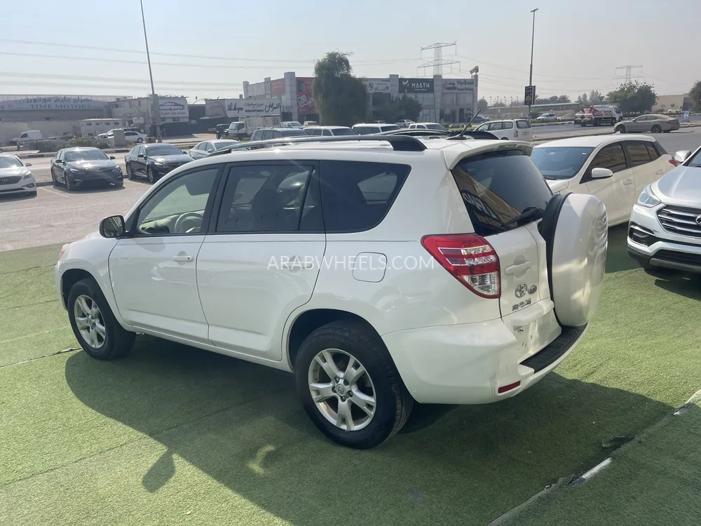 Toyota Rav4 2012 for Sale in Ras Al Khaimah Image-7