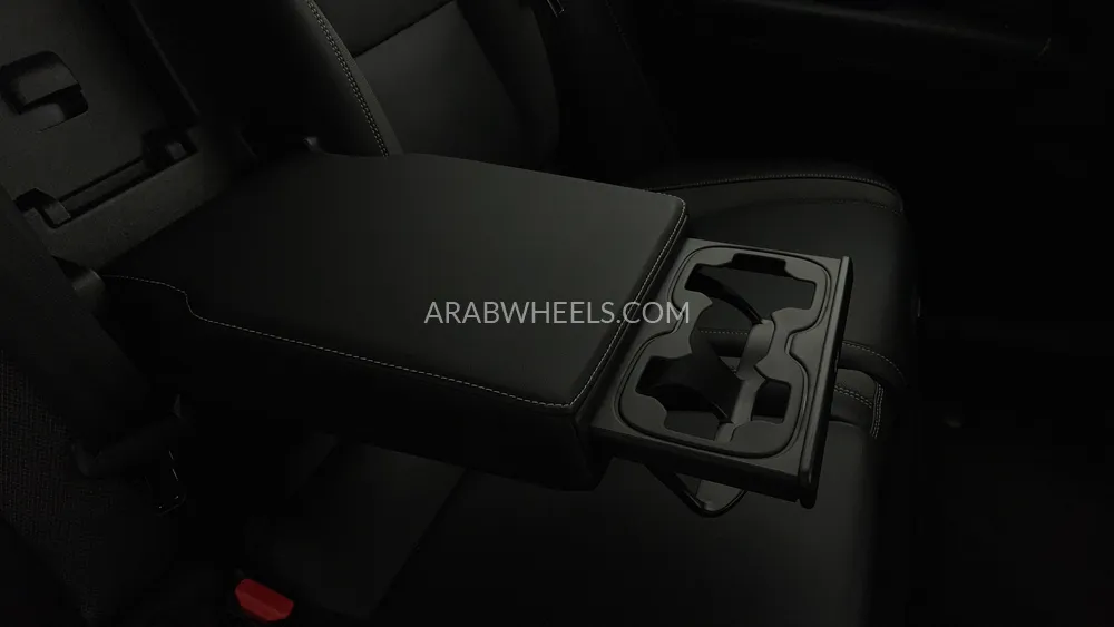 Volvo XC60 2023 for Sale in Dubai Image-43