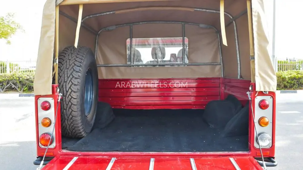 Land Rover Defender 2016 for Sale in Dubai Image-10