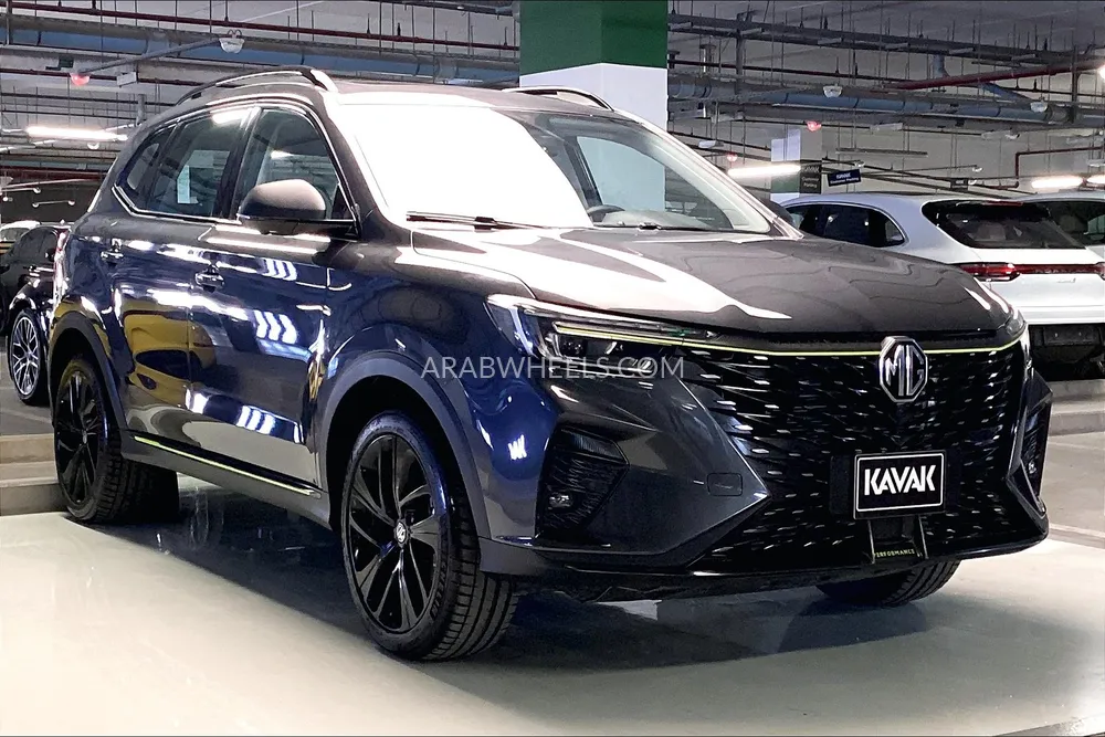 إم جي RX5 2025 for Sale in دبي Image-3