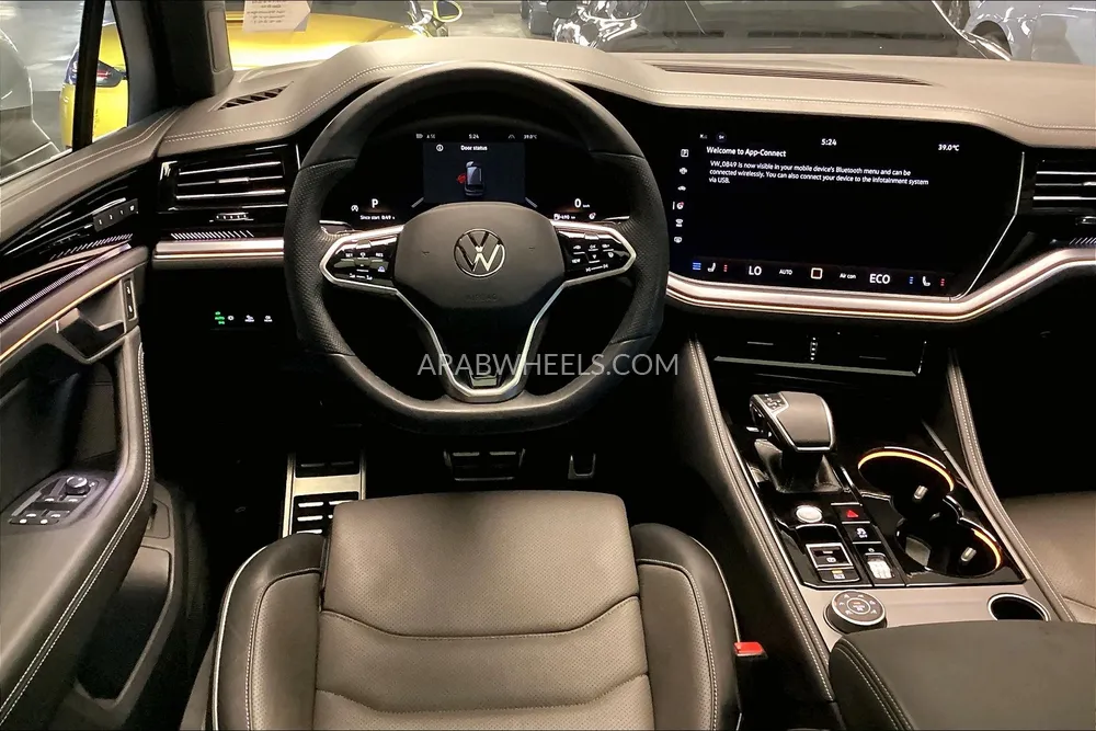 Volkswagen Touareg 2024 for Sale in Sharjah Image-10