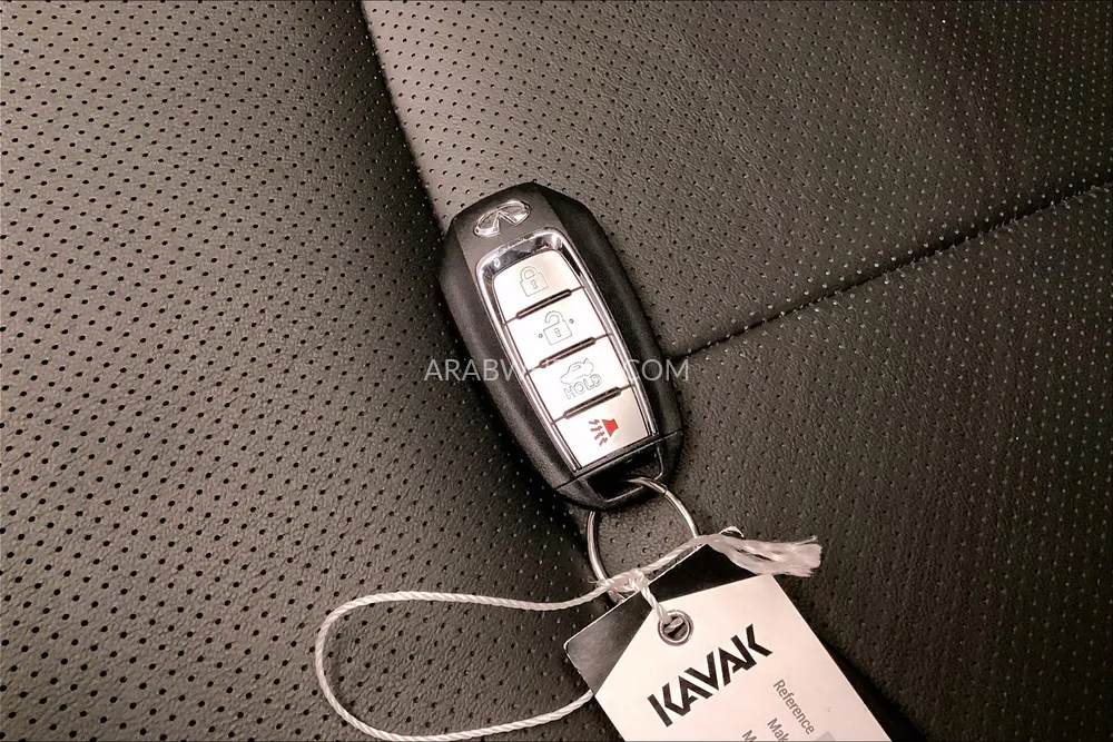 Infiniti Q50 2024 for Sale in Sharjah Image-17