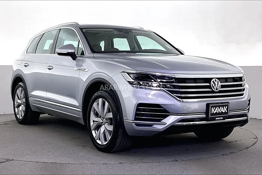 Volkswagen Touareg 2018 for Sale in Sharjah Image-3