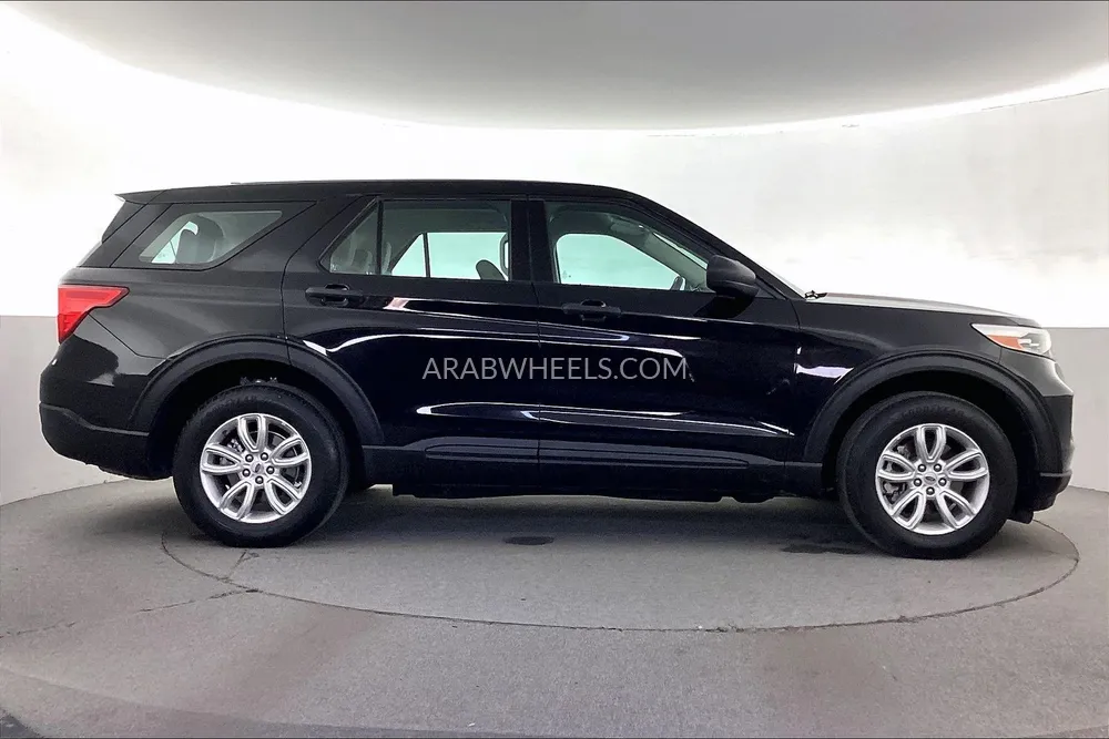 Ford Explorer 2022 for Sale in Dubai Image-7