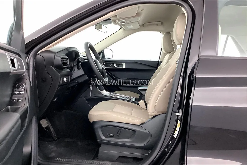 Ford Explorer 2022 for Sale in Dubai Image-13