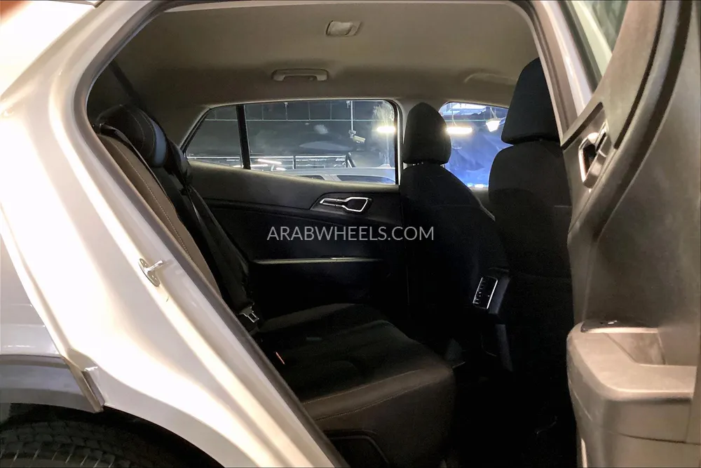 Kia Sportage 2024 for Sale in Dubai Image-14