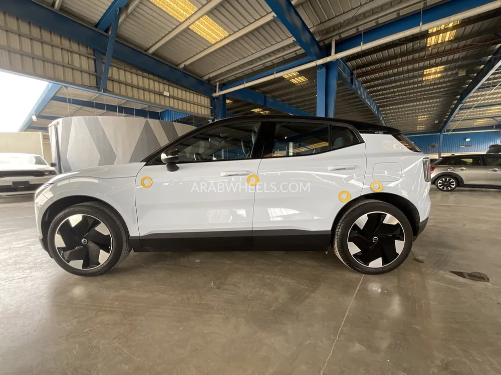 Volvo EX30 2024 for Sale in Sharjah Image-31