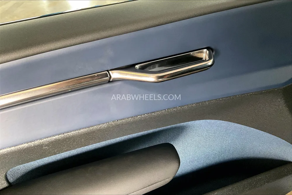 Volvo EX30 2024 for Sale in Sharjah Image-33