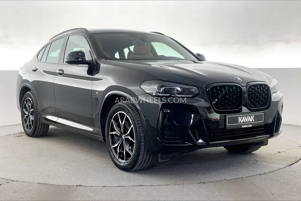 BMW X4 2023 for Sale in Sharjah Image-3
