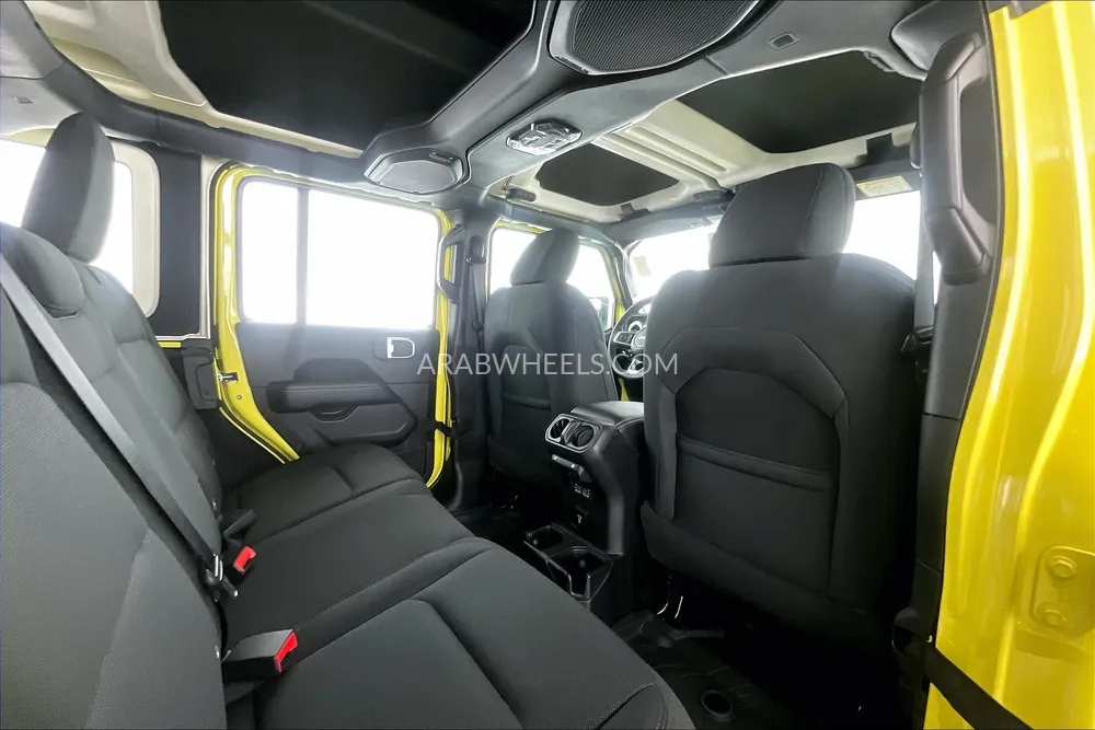 Jeep Wrangler 2023 for Sale in Dubai Image-27