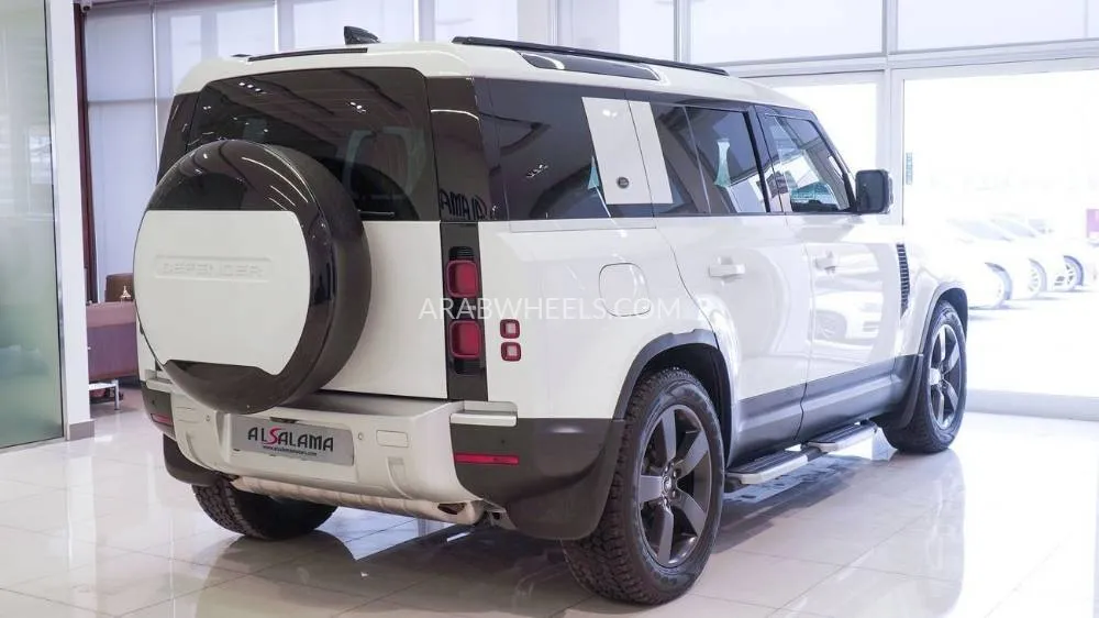 Land Rover Defender 2024 for Sale in Sharjah Image-20